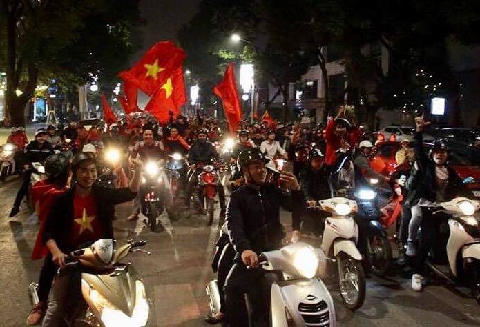 Cả nước vỡ òa với chiến tích lịch sử của U23 Việt Nam Cả nước vỡ òa với chiến tích lịch sử của U23 Việt Nam